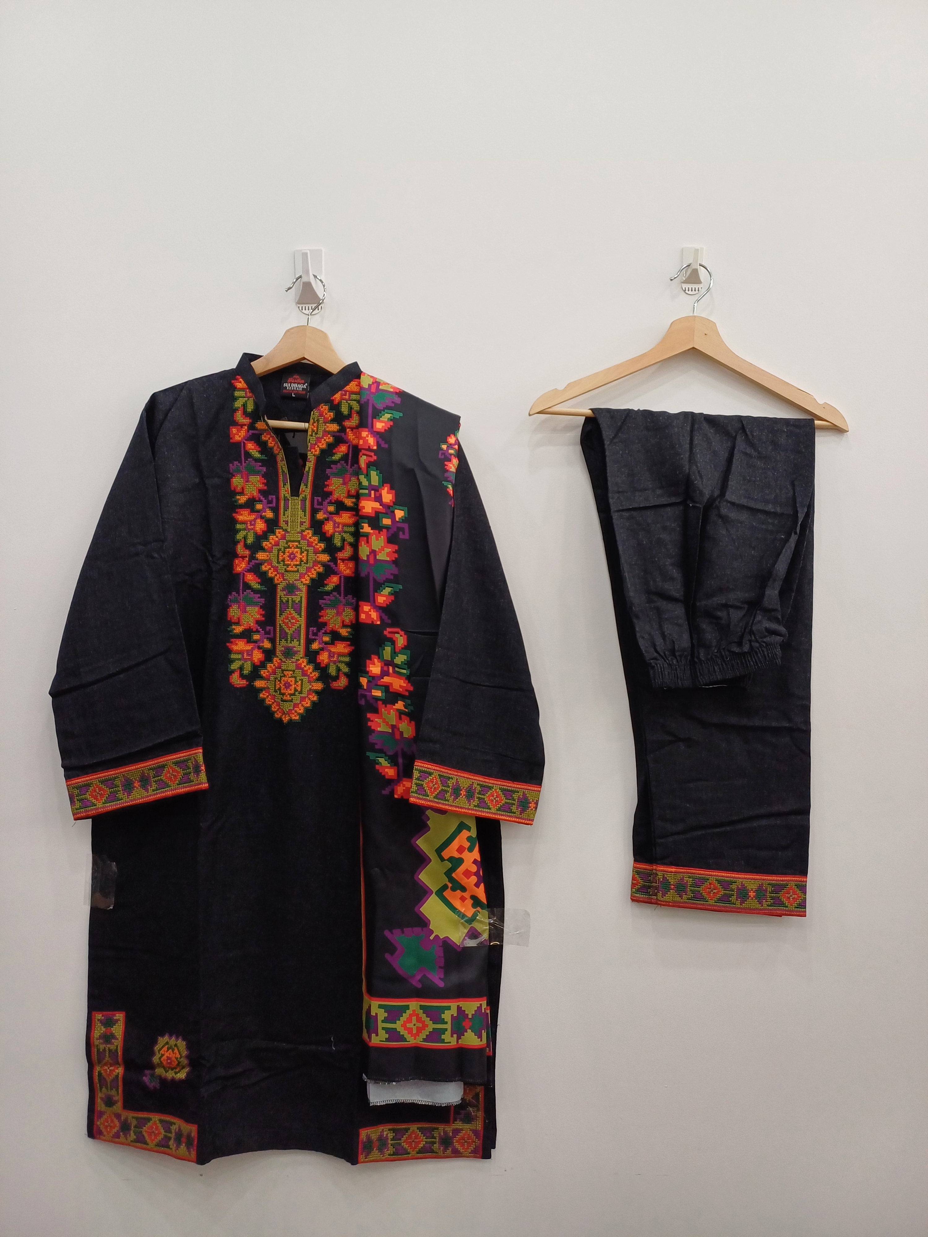 Complete set of embroidered linen suit with colorful printed dupatta