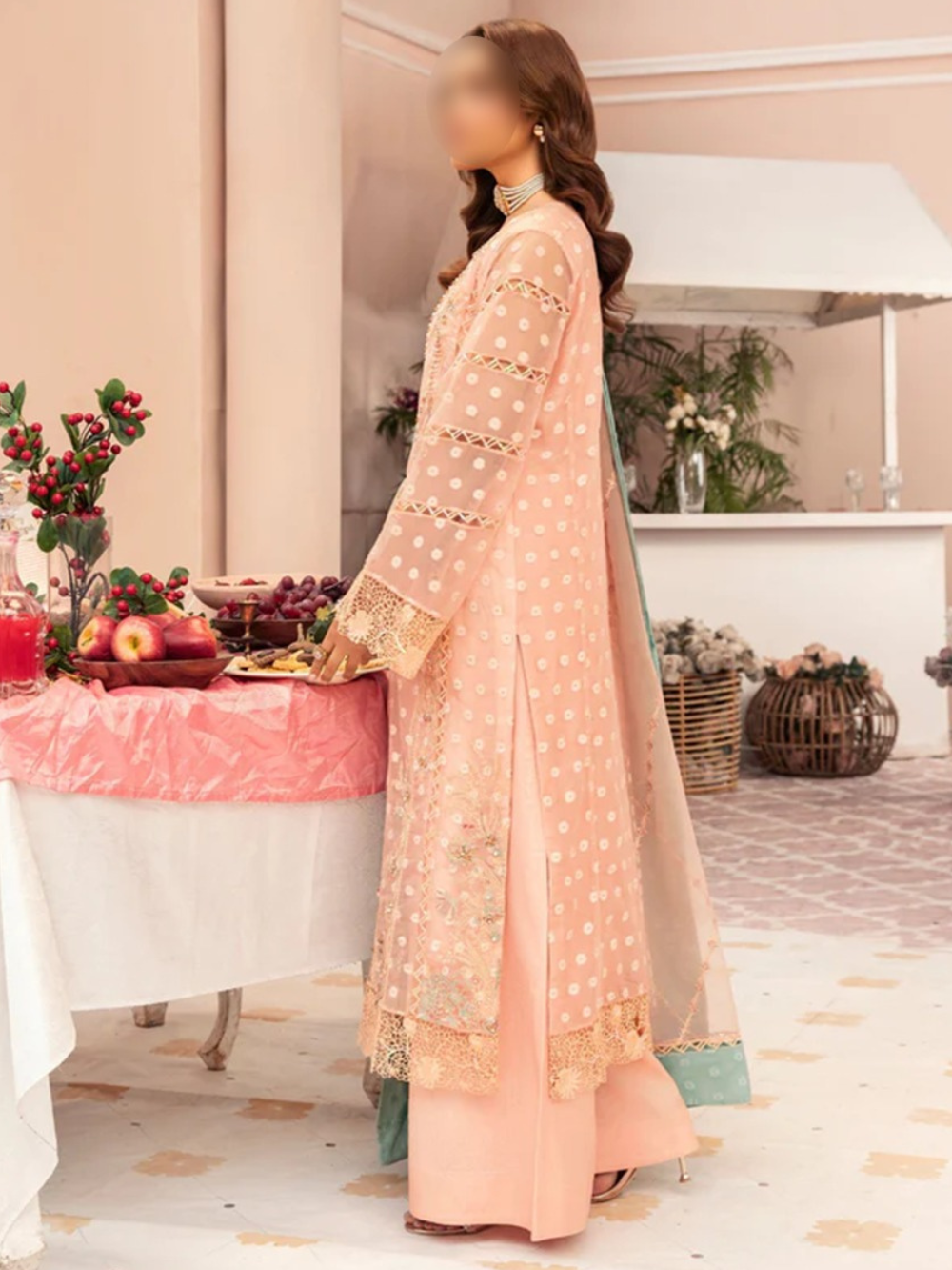 Eastern Peach Kurta Set - Pakistani Salwar Kameez