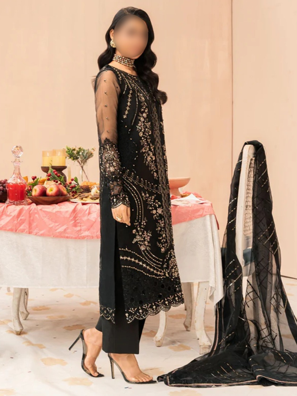 Black Embroidered Kurta Set – Eastern Ready-to-Wear Outfit