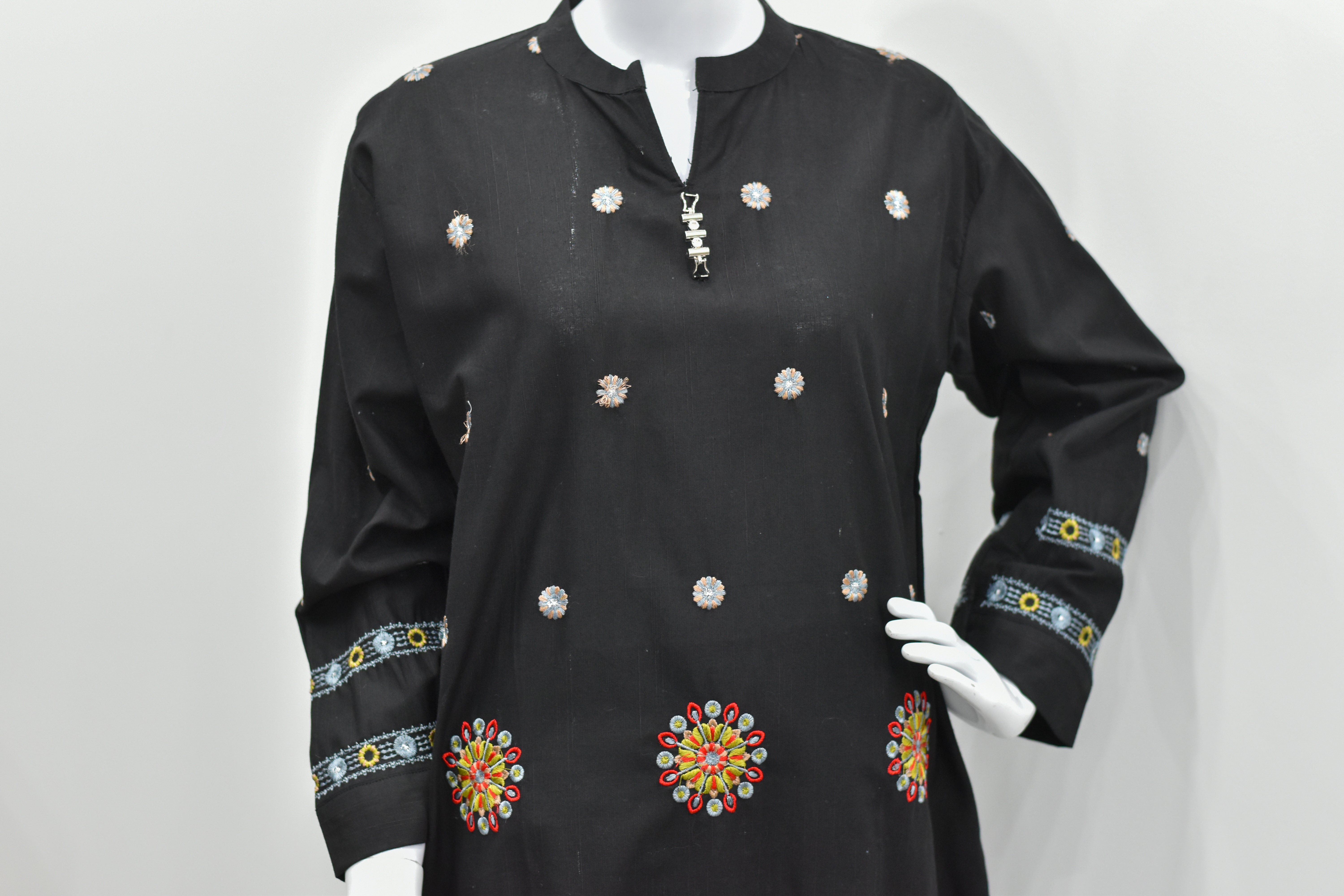 Pakistani embroidered kurta