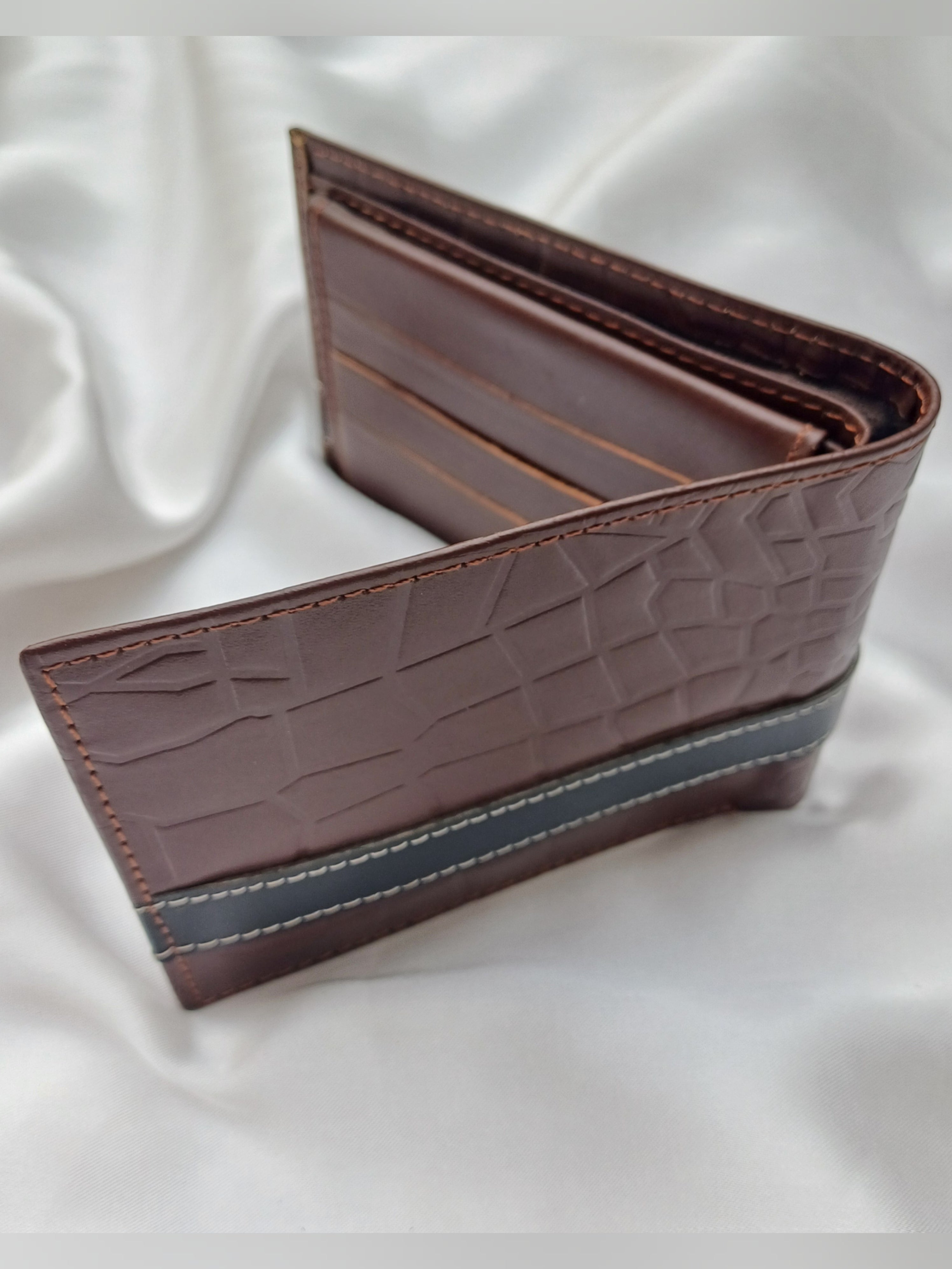 Brown Leather Wallet for Men - Crocodile Style Bifold