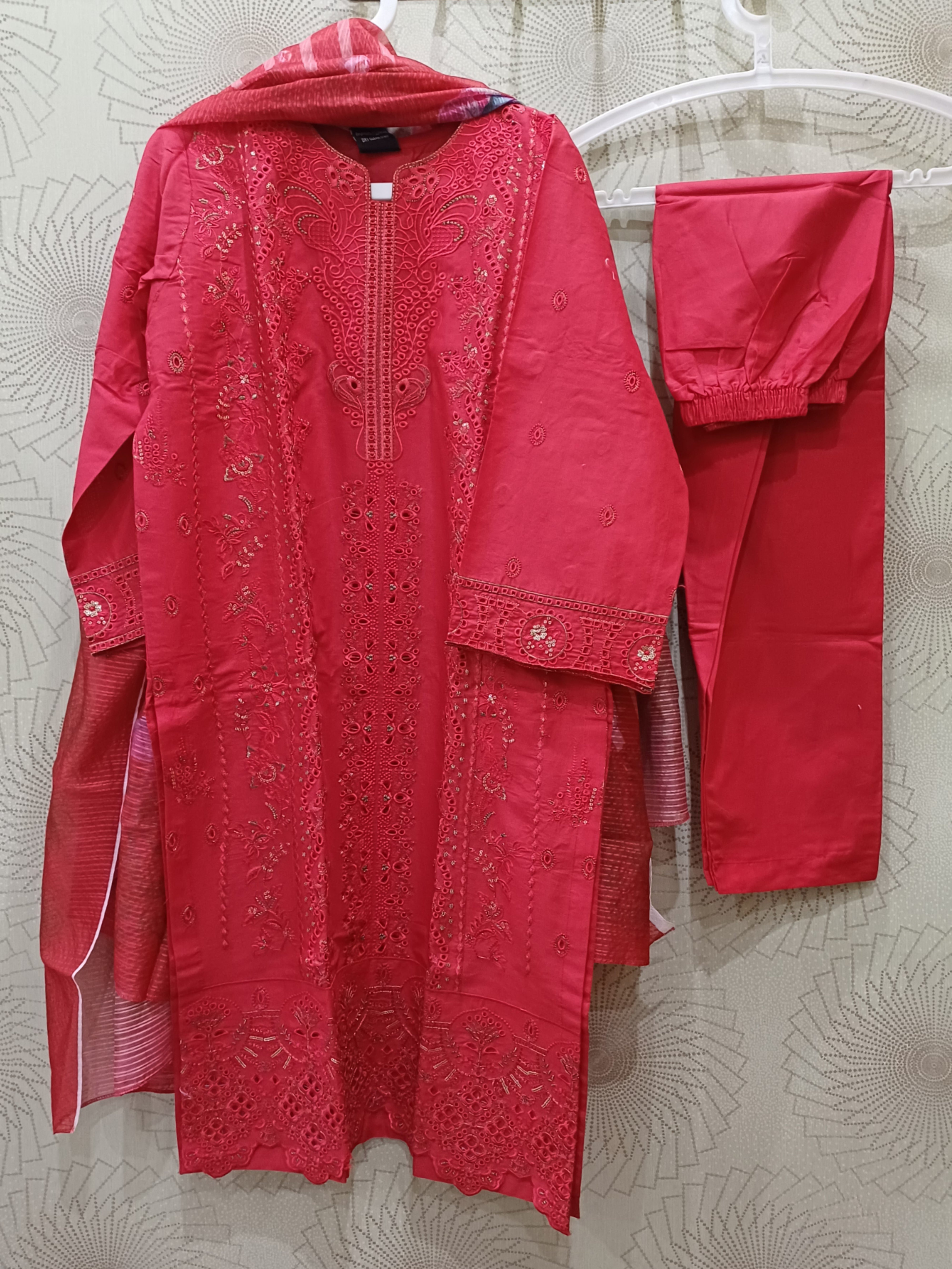 Pakistani Suits