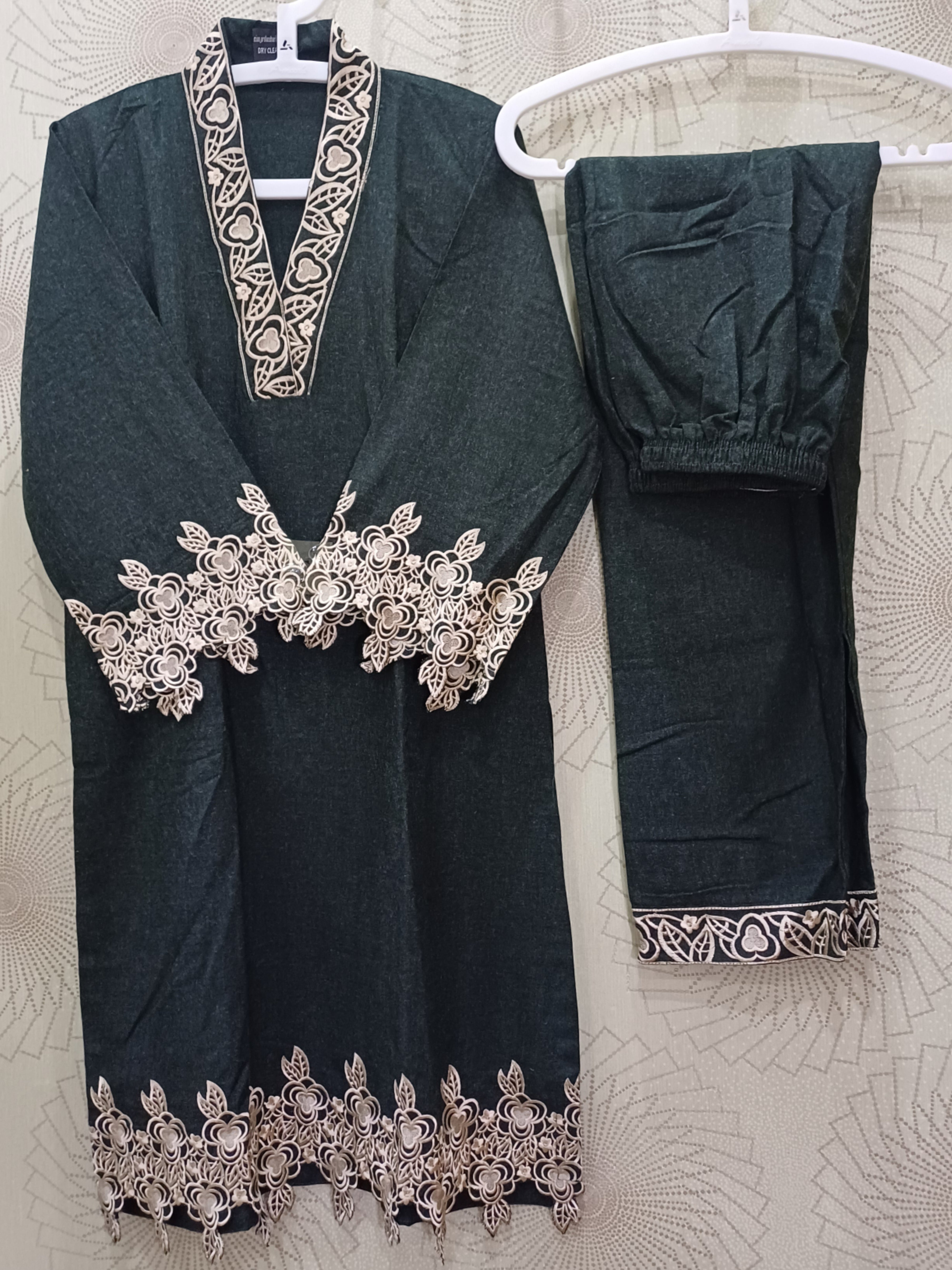 3PC Pakistani wool outfit for winter season in Mogiya color