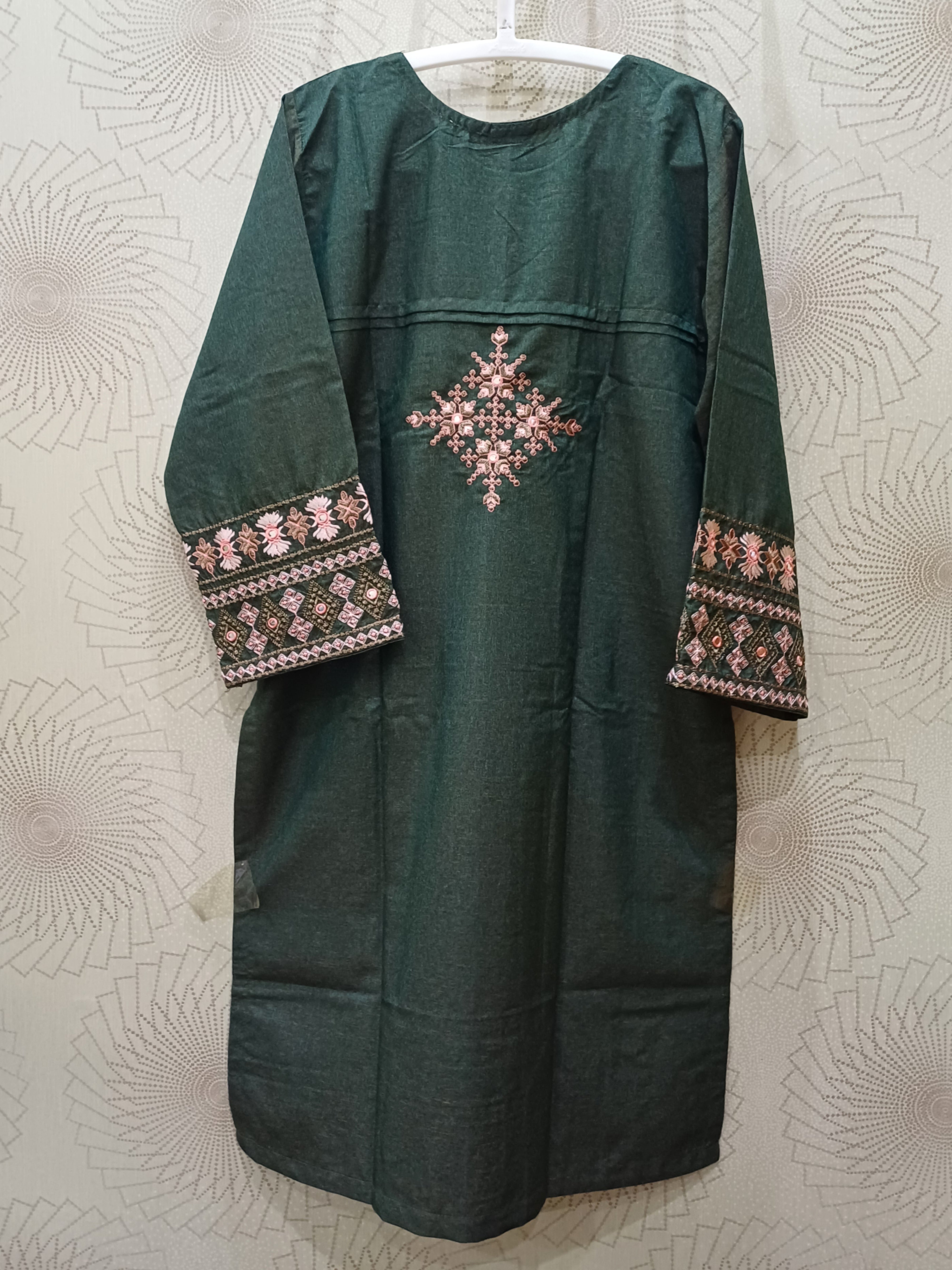 Pakistani Suits