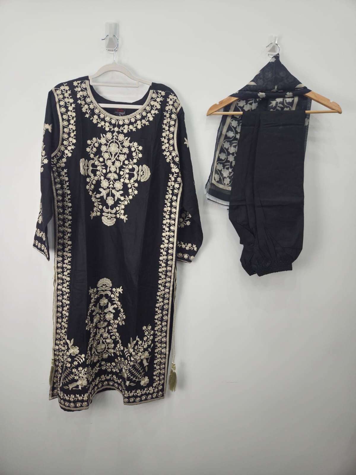 Black embroidered cotton lawn 3-piece suit with plain trouser and printed dupatta