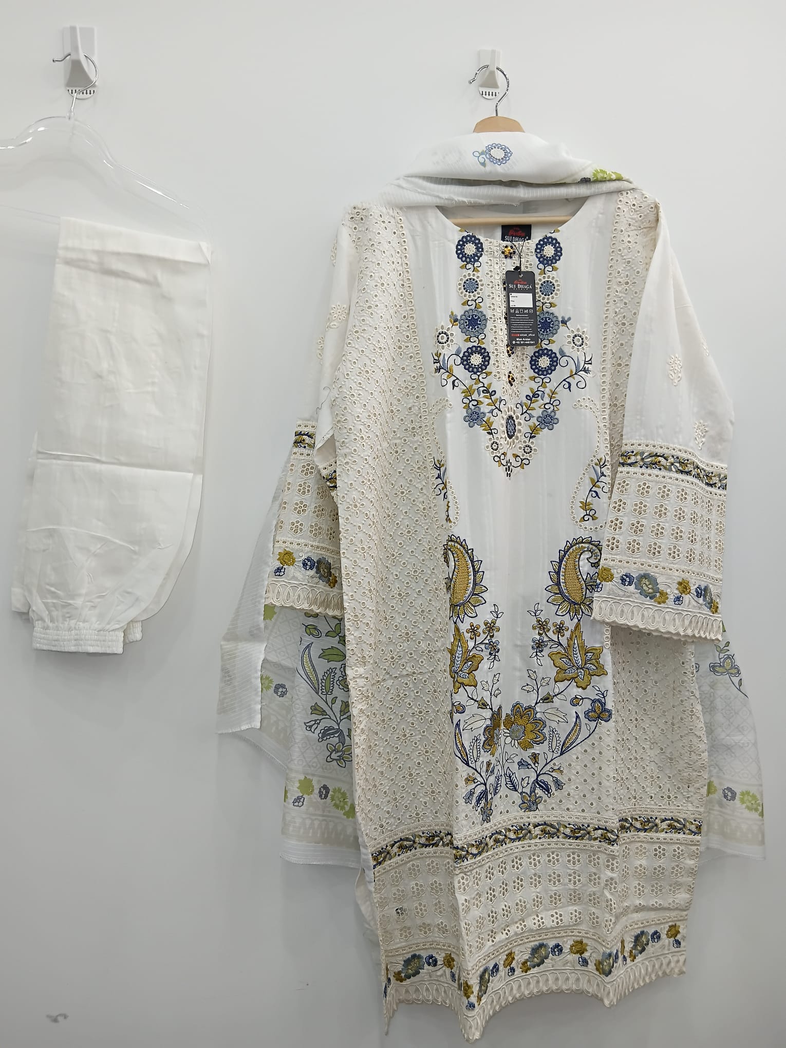 White embroidered chikankari doriya lawn 3-piece suit with plain trouser and printed dupatta