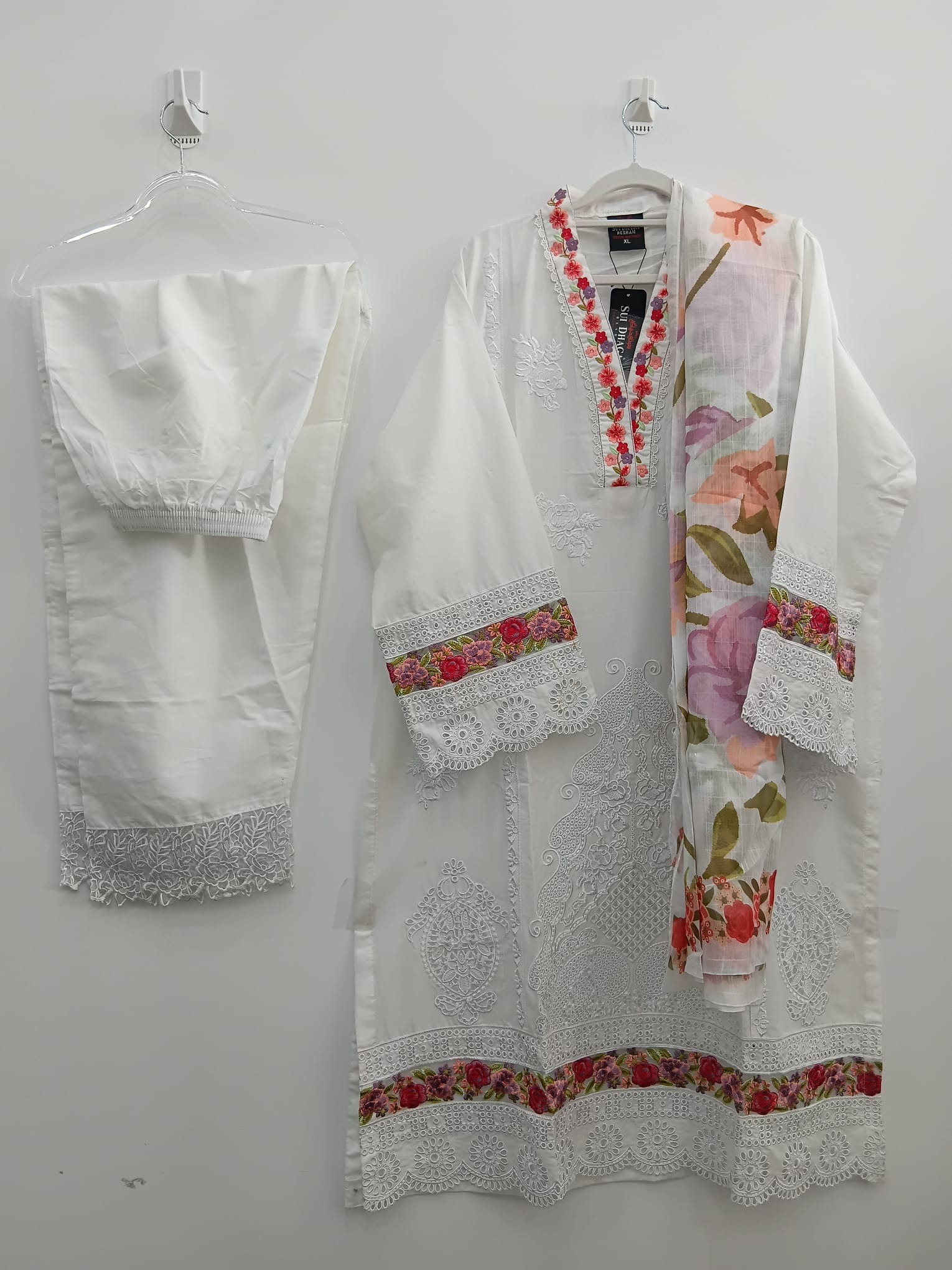 White chikankari doriya lawn shirt with embroidery and floral borders