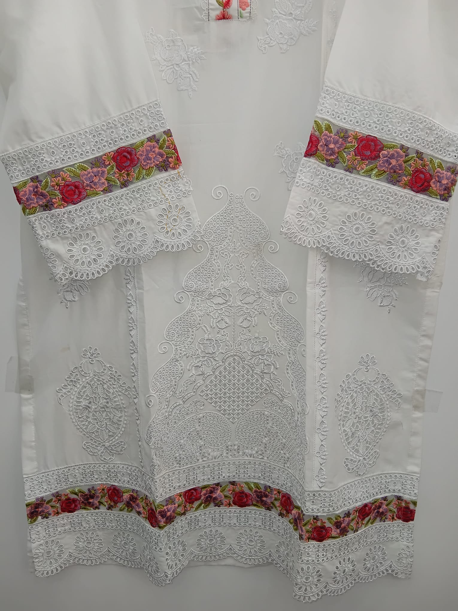 White embroidered chikankari doriya lawn 3-piece suit with plain trouser and printed dupatta