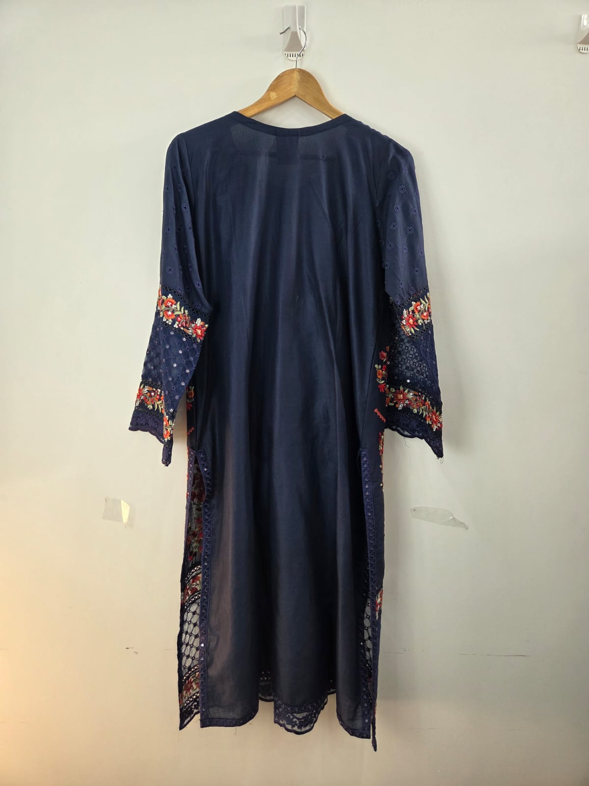 Navy blue embroidered cotton lawn 3-piece suit with plain trouser and printed khaddi net dupatta