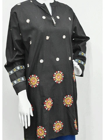 Embroidered Khaddar Kurta – Easy Fit, Standard Size