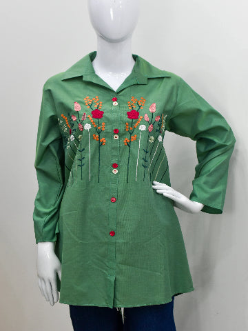 Green Floral Embroidered Kurta