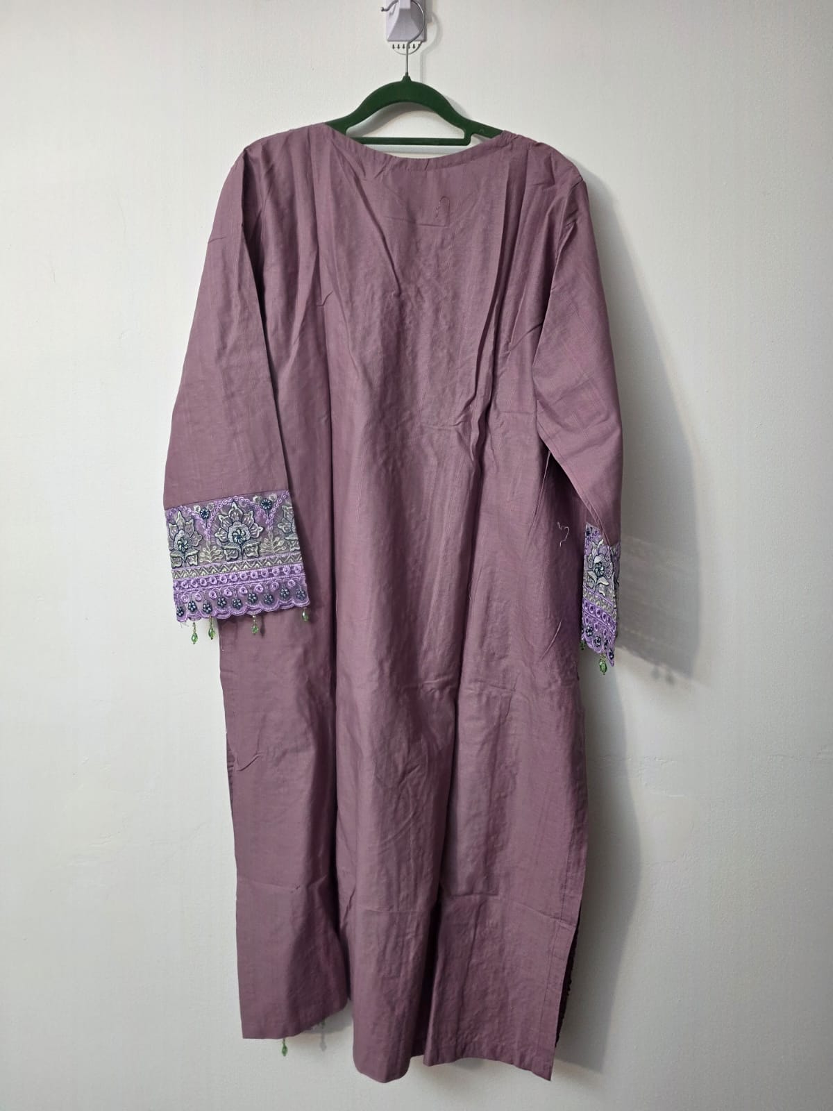 Lavender slub cotton Pakistani 3 piece suit with heavy floral embroidery, patchwork
