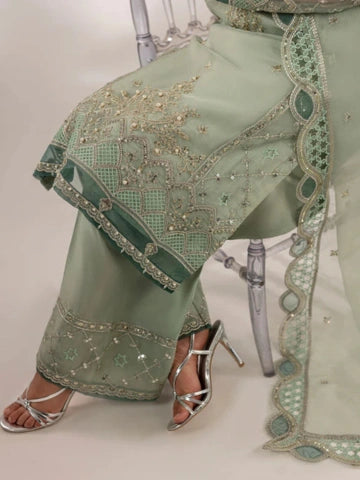 Mint Green Embroidered Organza Kurta Set with Dupatta – 3 Piece Festive Outfit