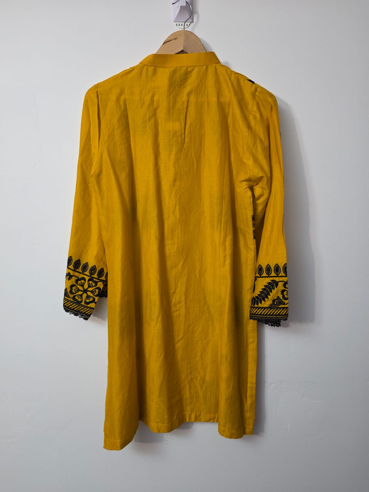 Mustard yellow slub cotton Pakistani 1 piece kurta with black floral embroidery
