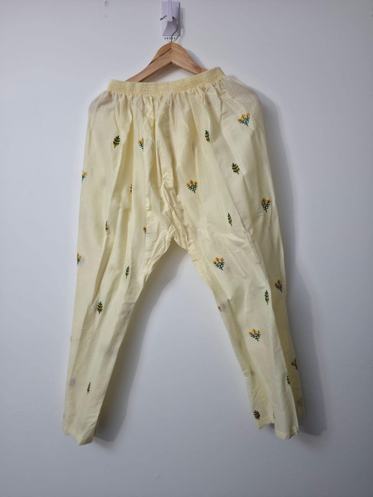 Pakistani 3 piece suit with multicolor floral embroidery