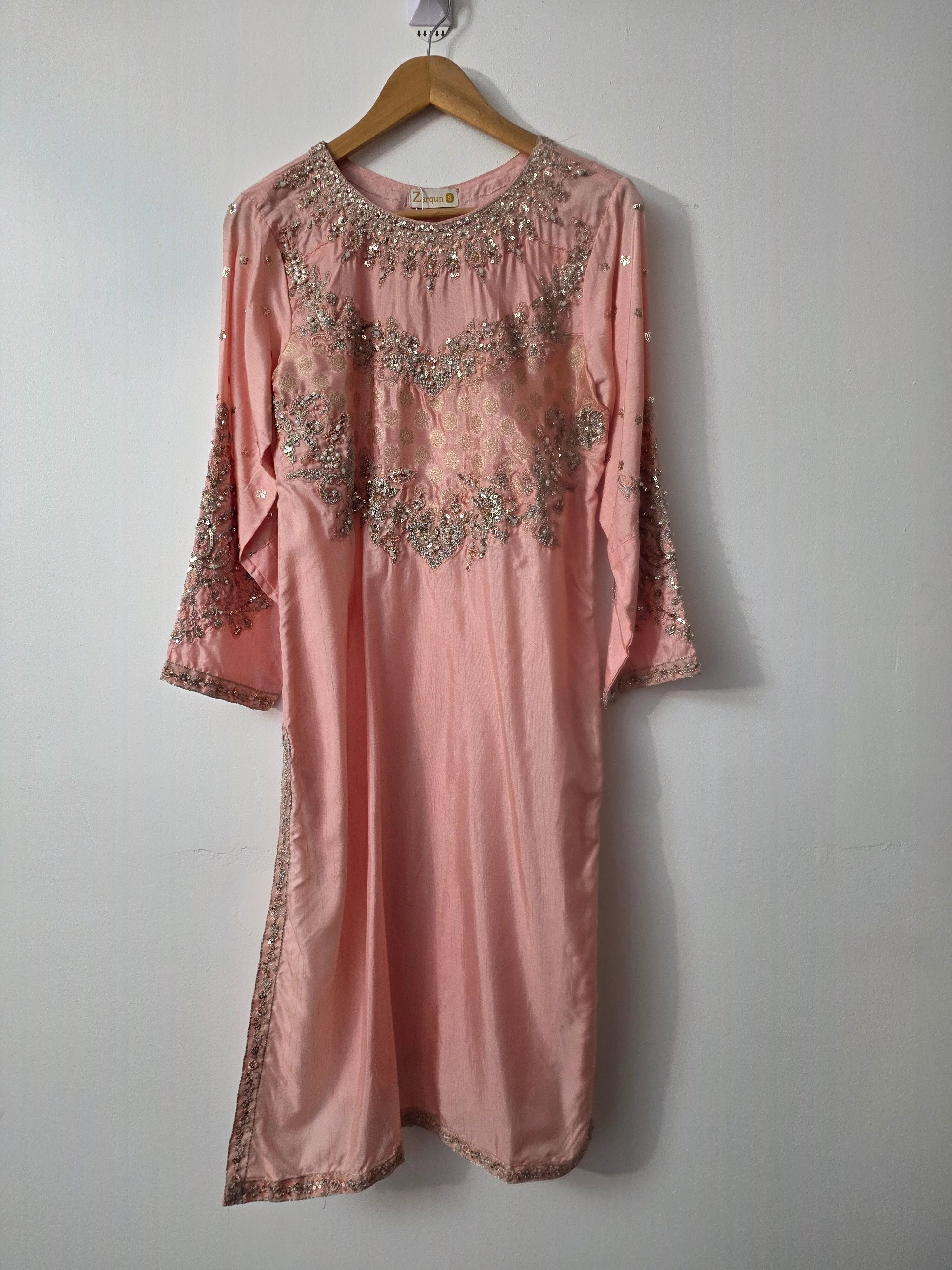 Peach embroidered raw silk Pakistani suit with organza dupatta
