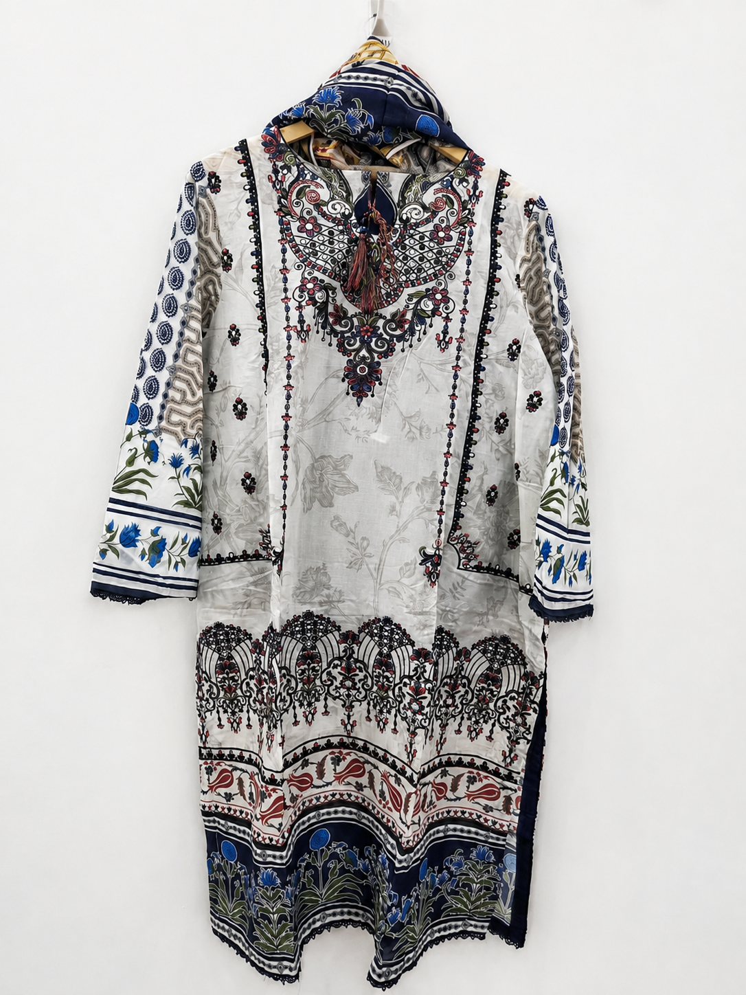 White and navy embroidered Pakistani 3 piece lawn suit with Doriya Lawn printed dupatta
