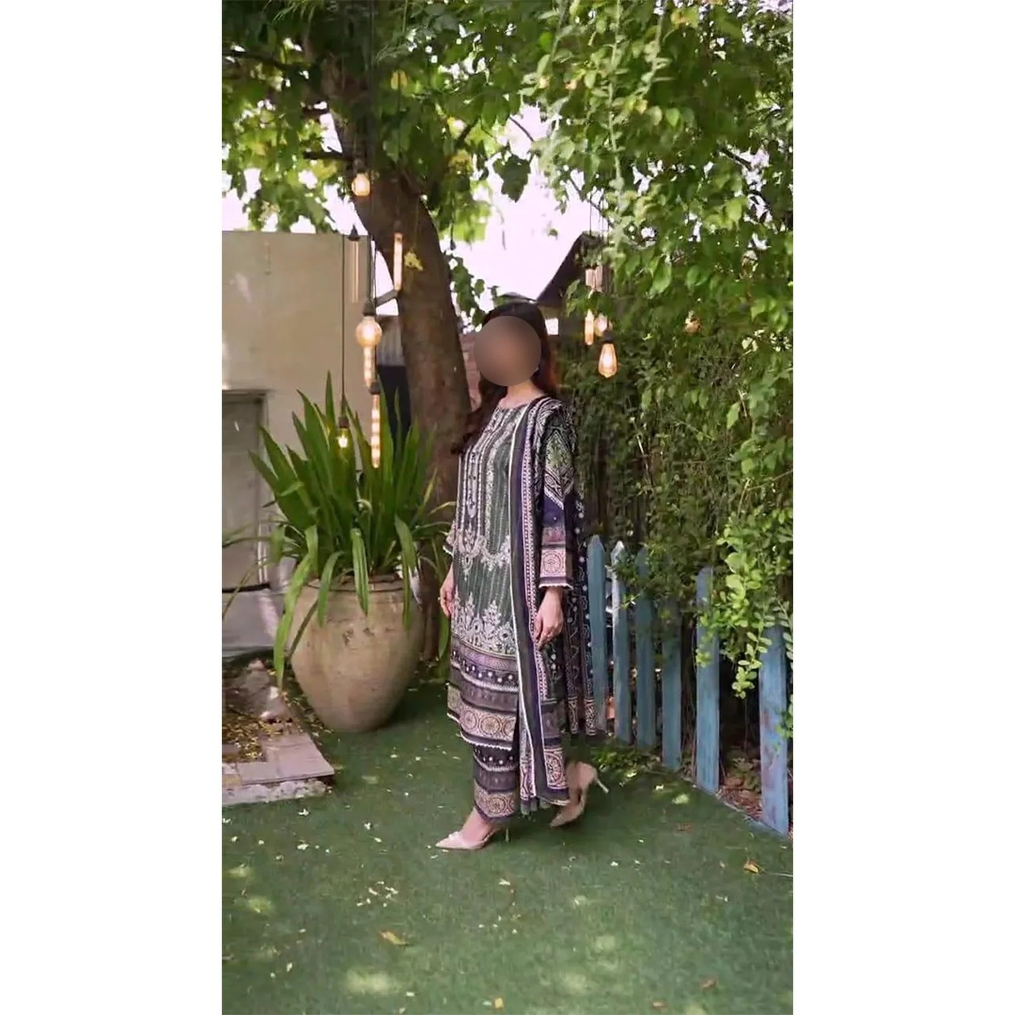 Embroidered Lawn 3-Piece Suit – Forest Green & Navy