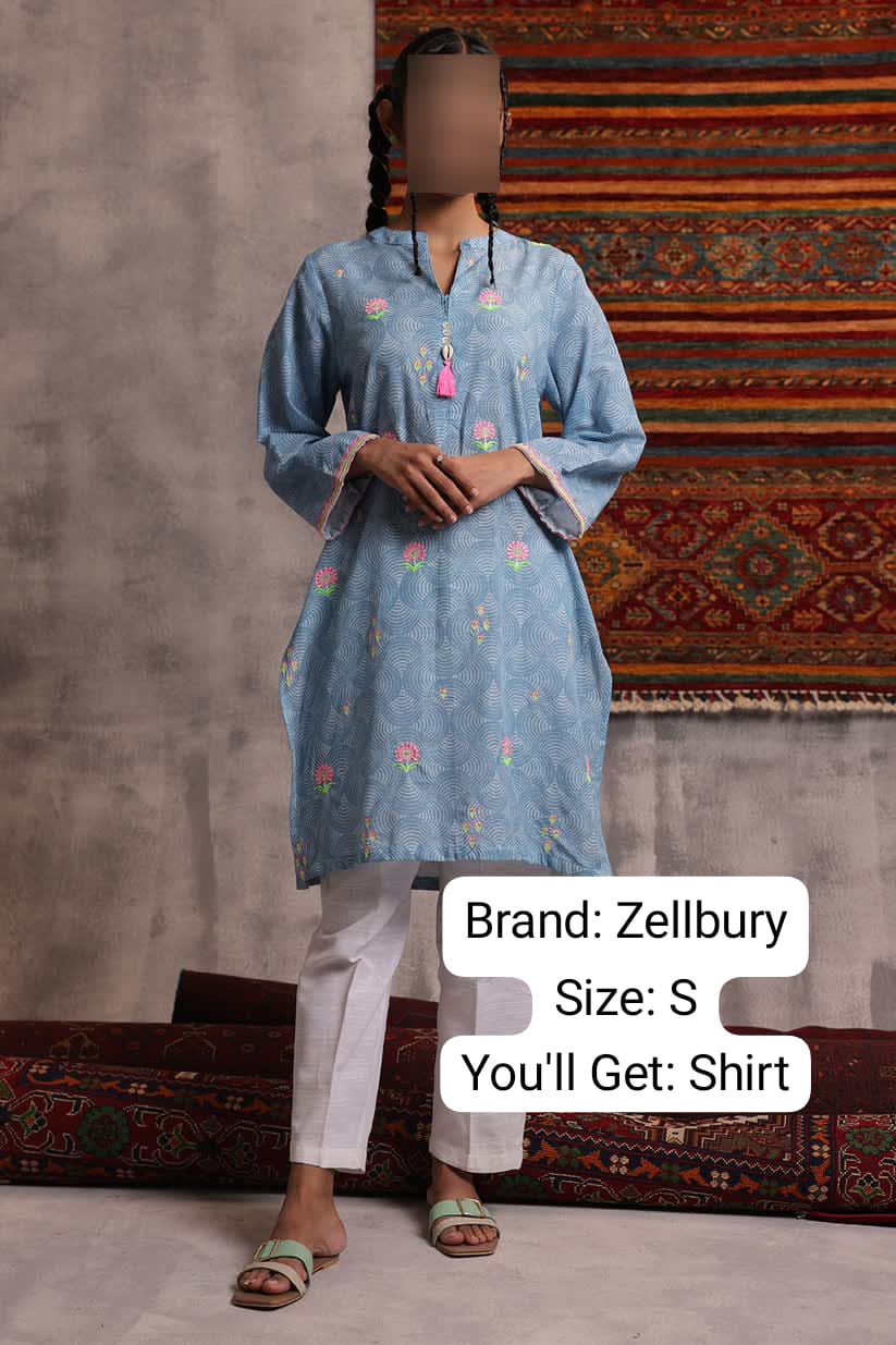 printed lawn Pakistani kurta with pink floral embroidery and tassel neckline